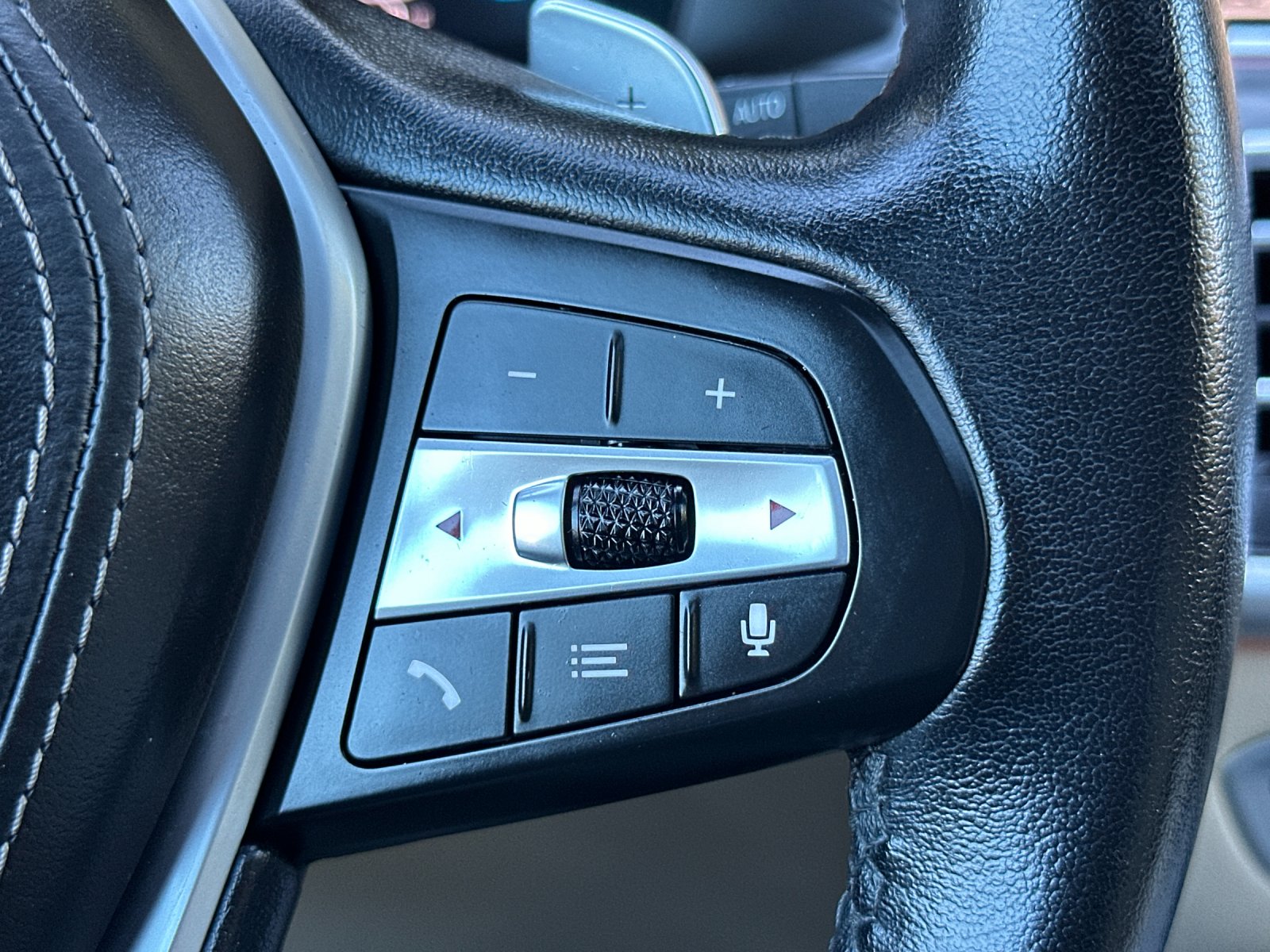 2022 BMW X5 40i - Photo 28