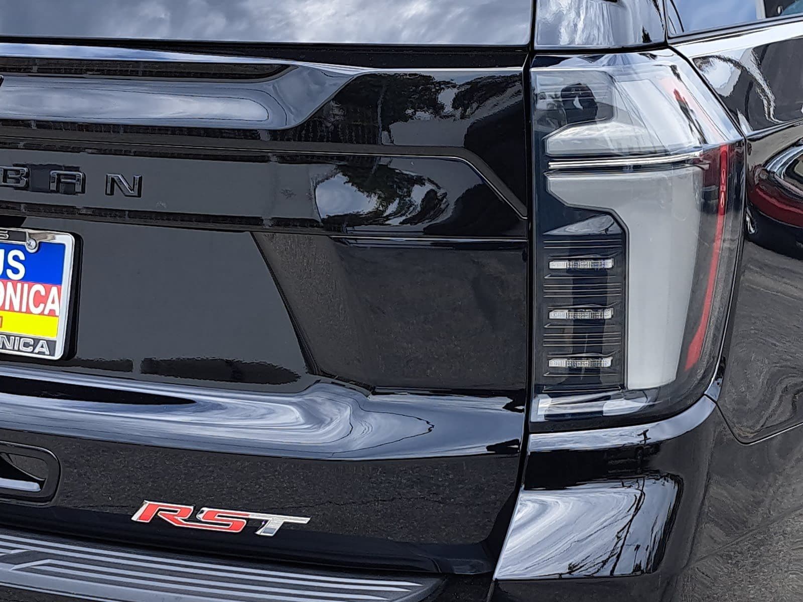 2026 Chevrolet Suburban RST - Photo 39
