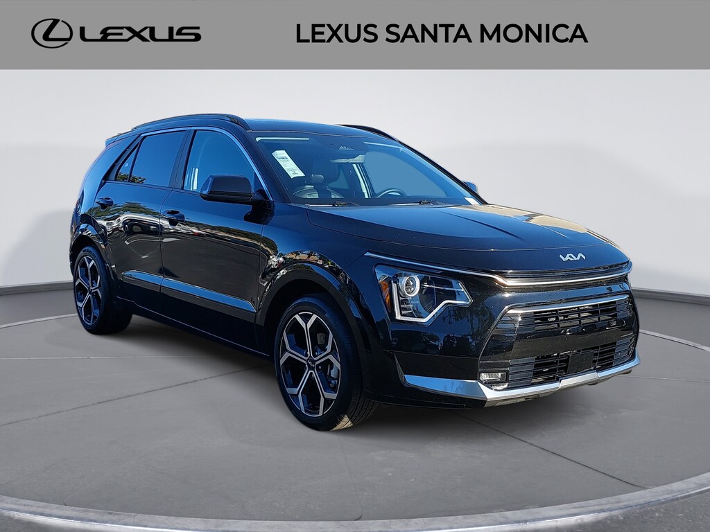 Used 2025 Kia Niro EX Touring 4D Sport Utility