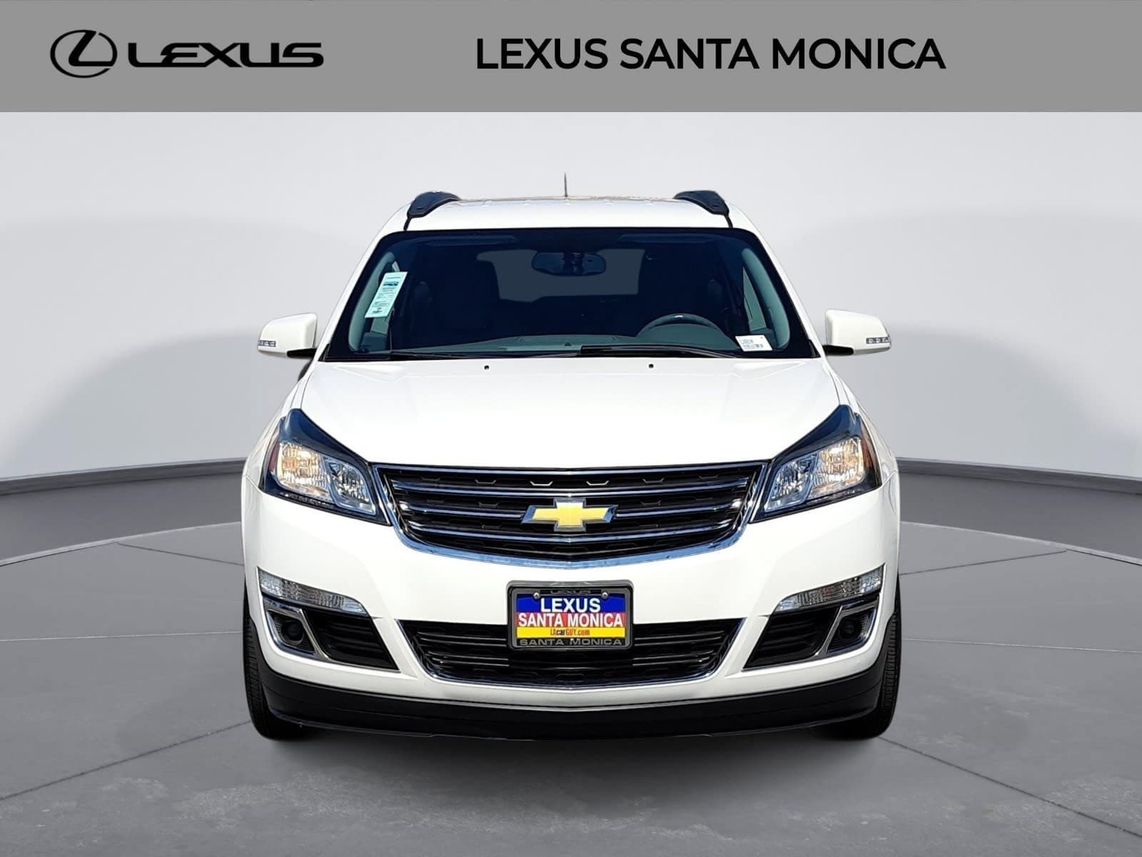 Used 2014 Chevrolet Traverse 1LT with VIN 1GNKRGKD5EJ235140 for sale in Santa Monica, CA