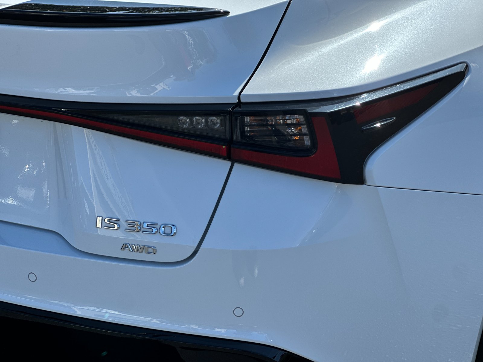 2025 Lexus IS 350 F SPORT - Photo 32