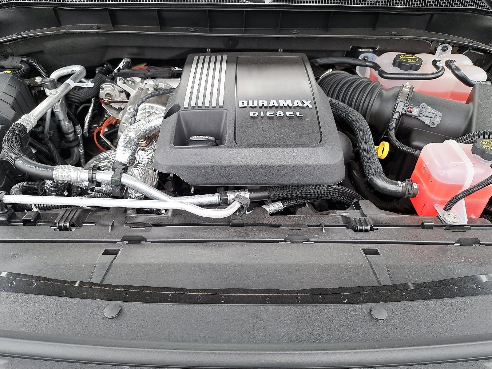 2026 Chevrolet Suburban RST - Photo 34
