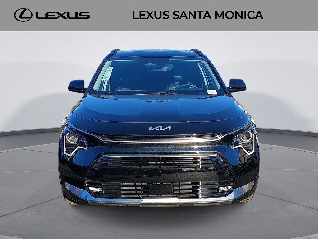 Used 2025 Kia Niro EX Touring 4D Sport Utility
