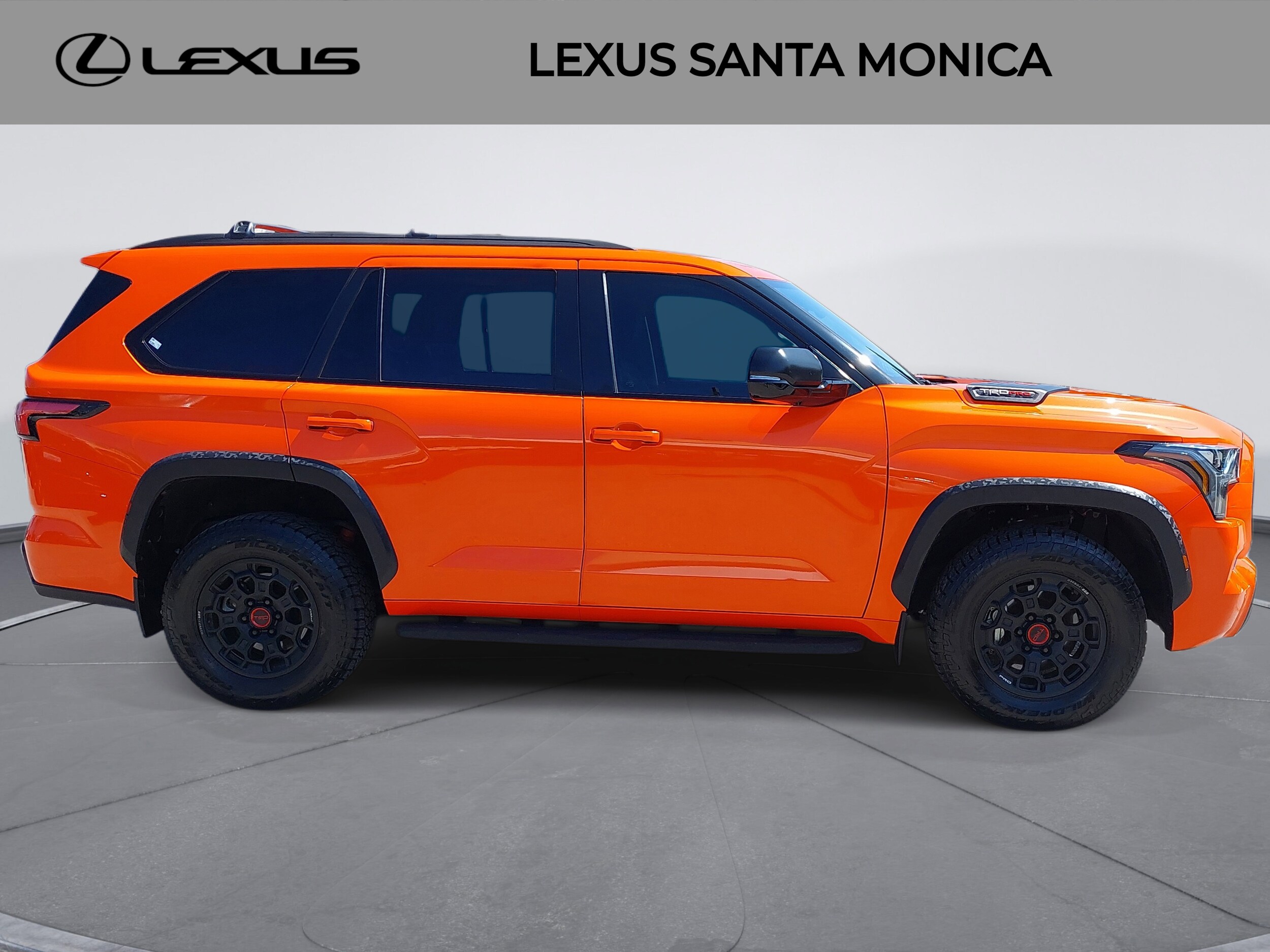 2023 Toyota Sequoia TRD Pro photo 4