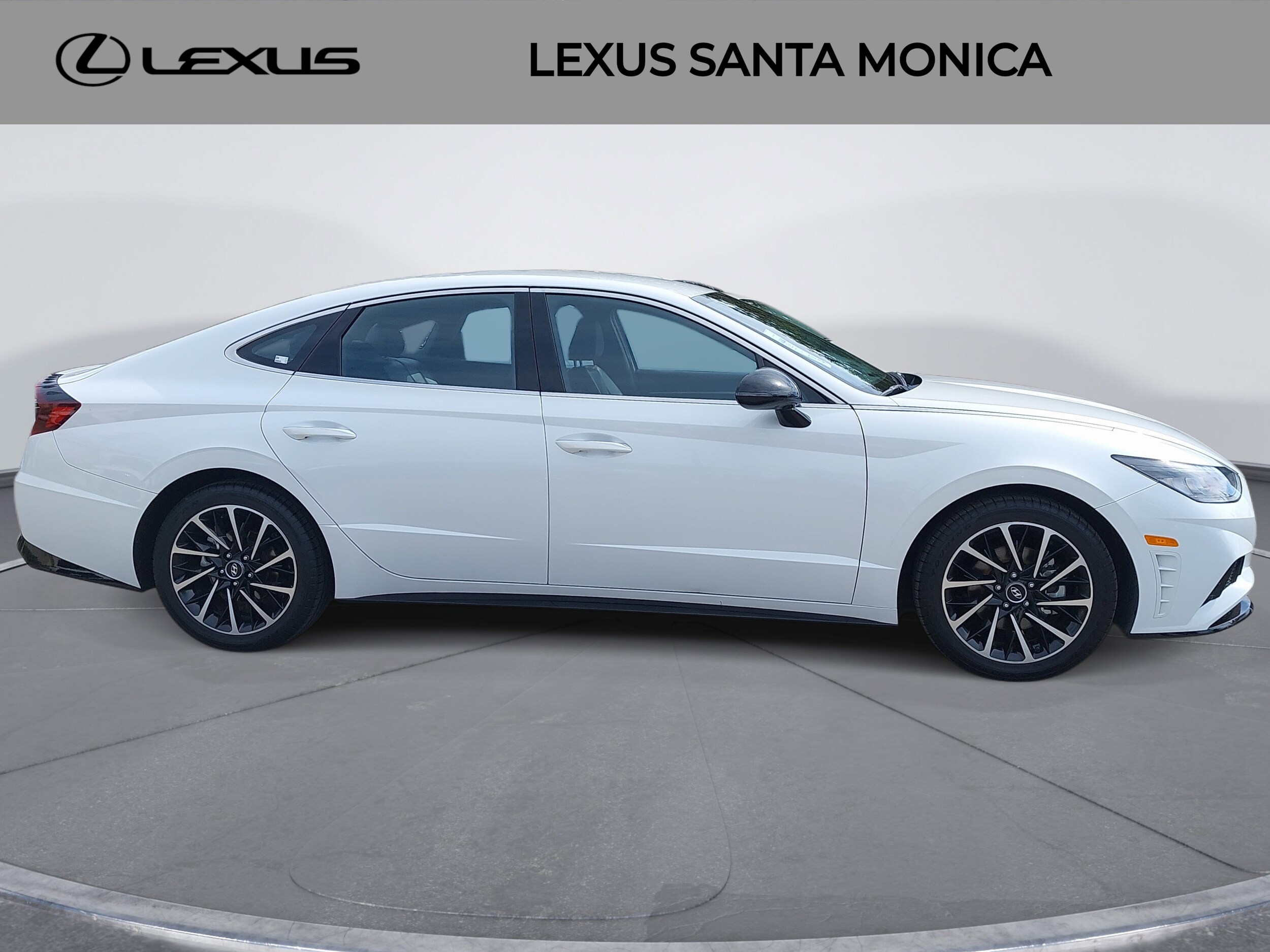 2020 Hyundai Sonata SEL Plus photo 3