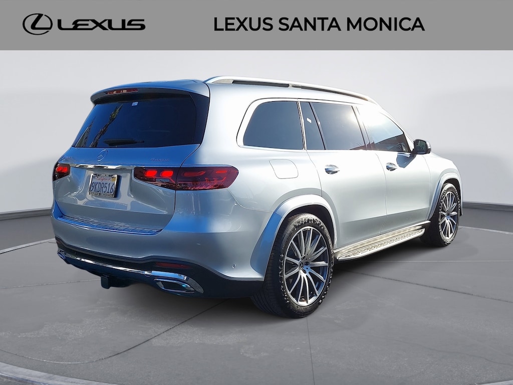 2024 Mercedes Benz GLS 450 photo 4