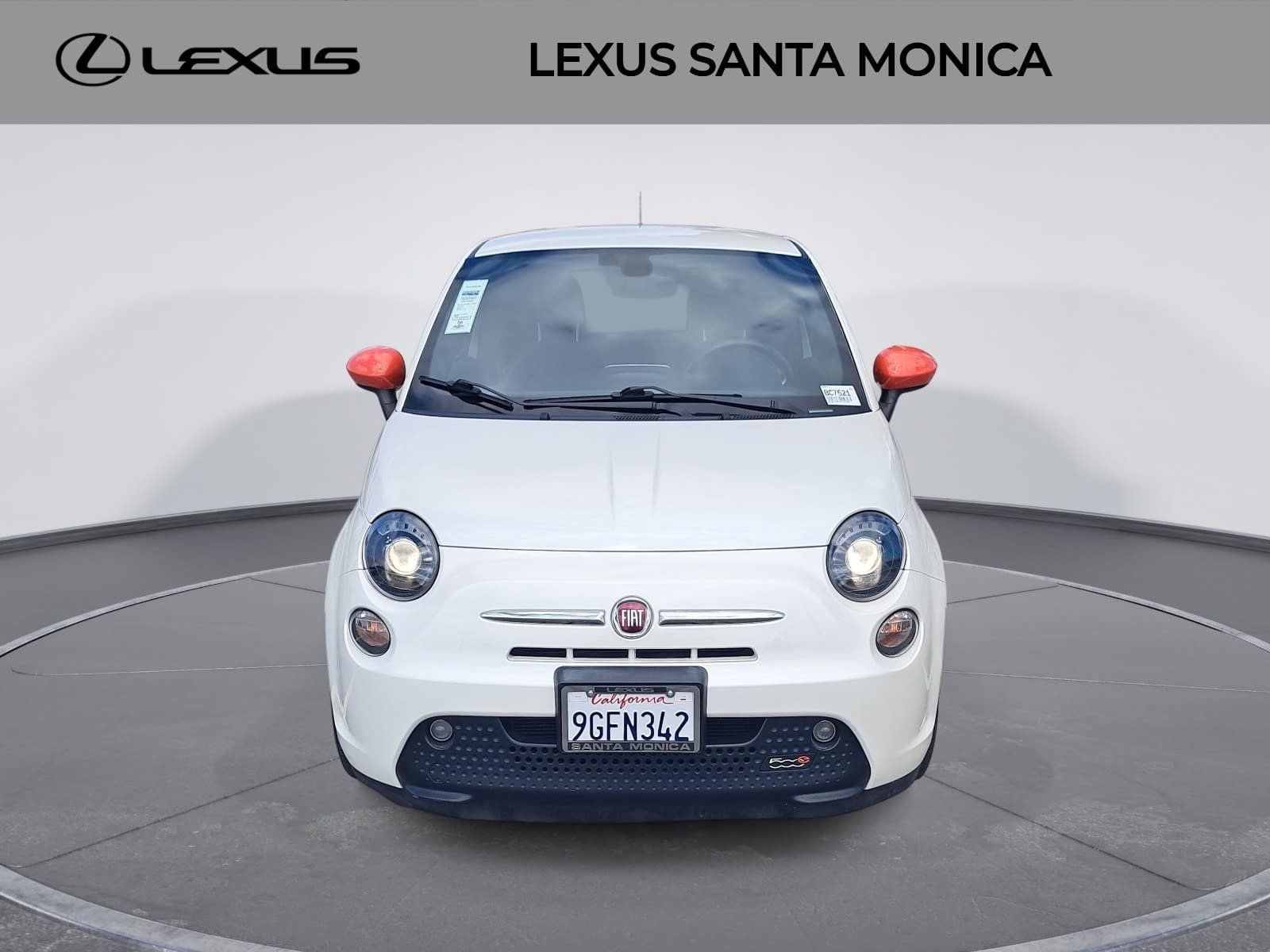 Used 2018 FIAT 500e Battery Electric with VIN 3C3CFFGE2JT377521 for sale in Santa Monica, CA