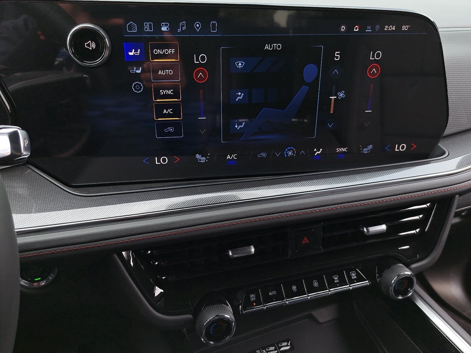 2026 Chevrolet Suburban RST - Photo 26