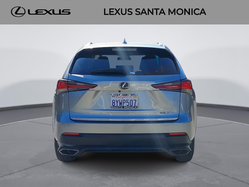 2021 Lexus NX 300 photo 5