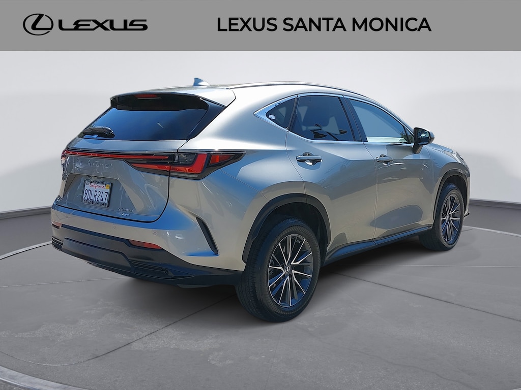 2022 Lexus NX 350 Premium photo 4