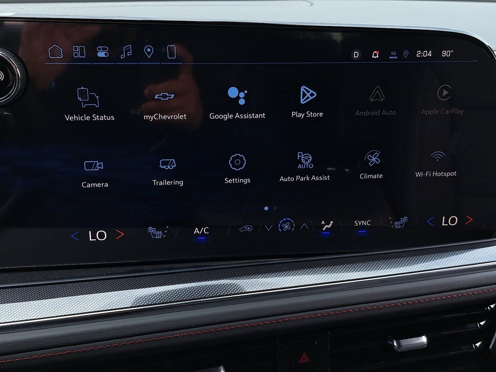 2026 Chevrolet Suburban RST - Photo 25