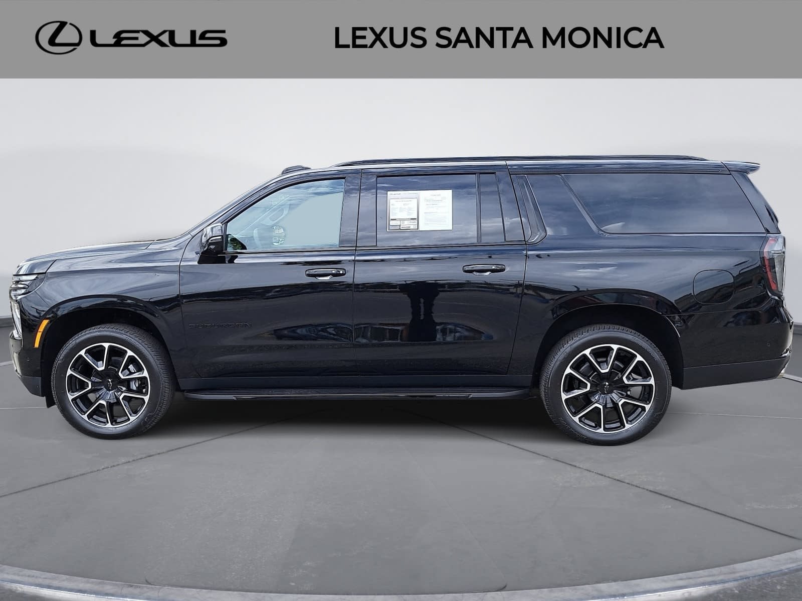 2026 Chevrolet Suburban RST - Photo 8