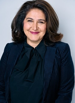 Staff member Naz Mojtahedi from 89926e22b2c5