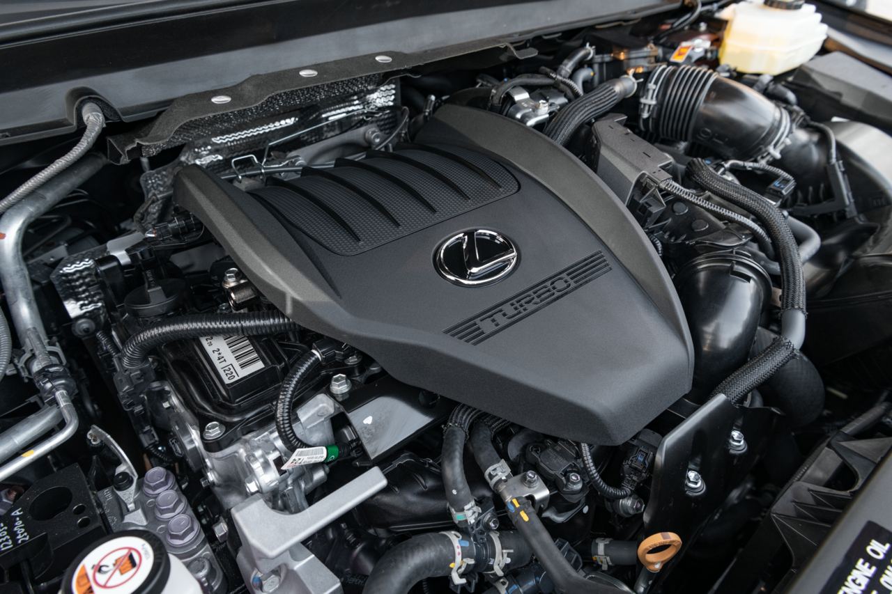 2023-lexus-rx-canadian-pricing-3.jpg