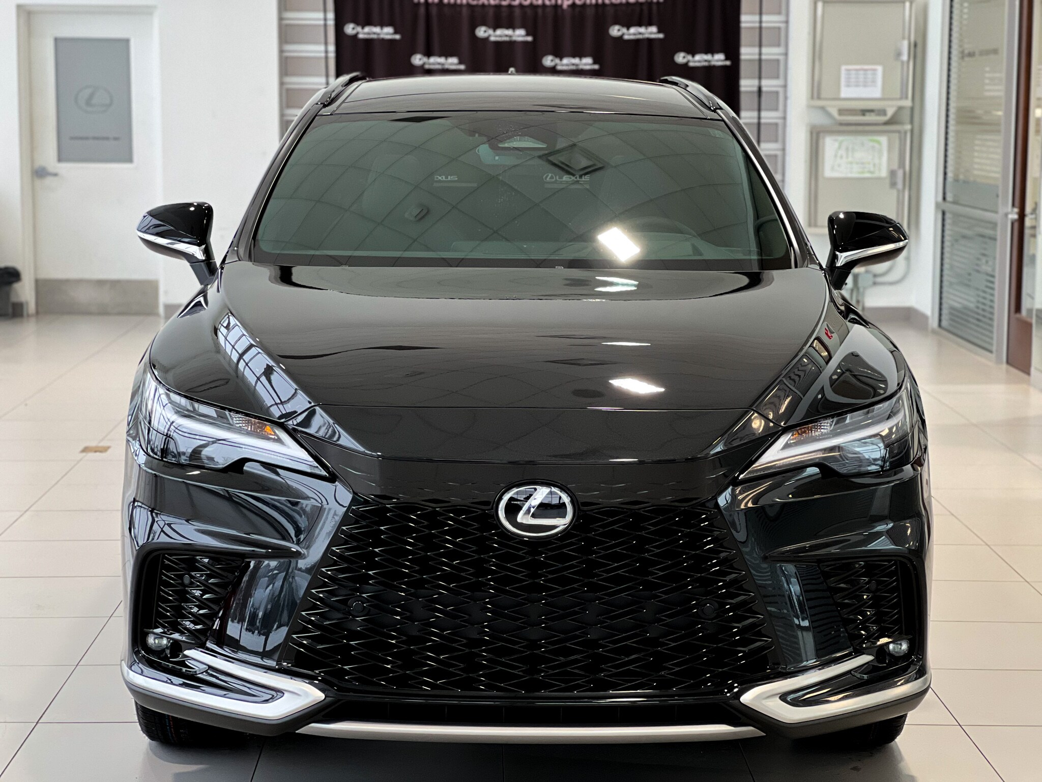 2023 Lexus RX350 vs. 2023 Acura MDX-10.jpg