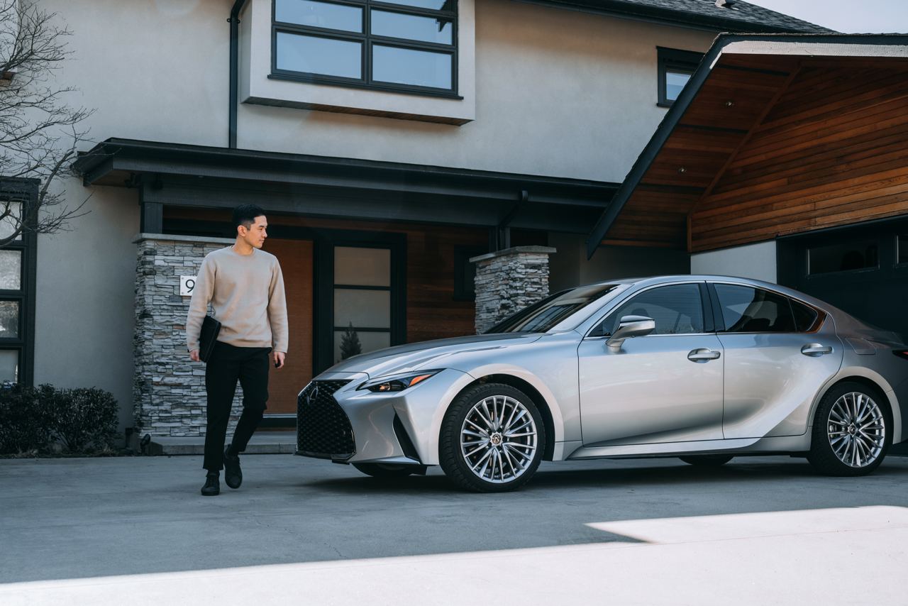 Lexus_South_Pointe_IS_2.jpg