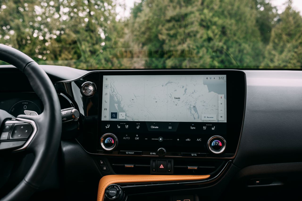 Lexus_Safety_Connect_10_Year_Trial_5.jpg