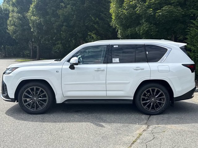 2026 Lexus LX 700h F-Sport - Photo 6
