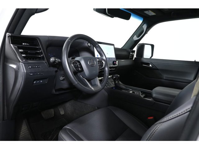 2024 Lexus GX Overtrail - Photo 14