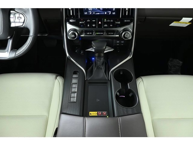 2026 Lexus LX 600 Luxury - Photo 23