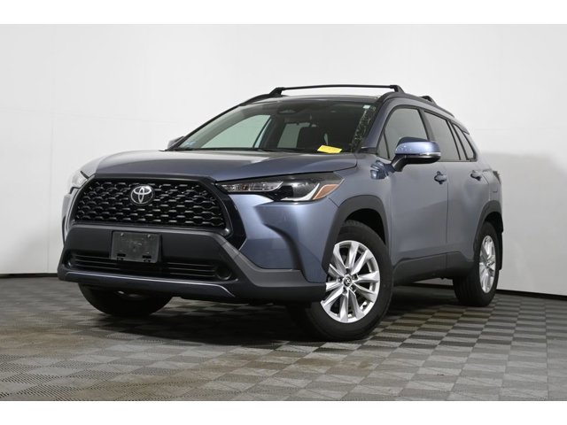 2023 Toyota Corolla Cross LE AWD's photo
