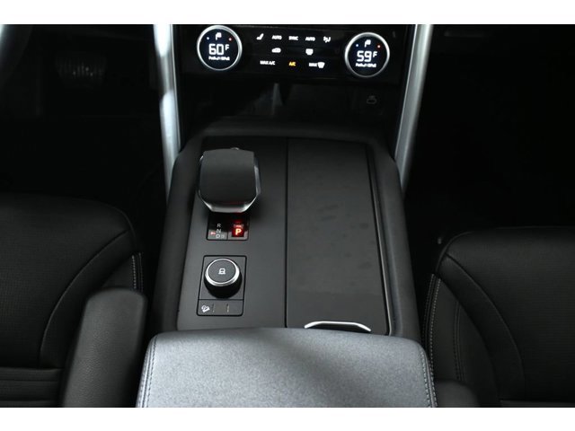 2024 Land Rover Discovery S - Photo 23