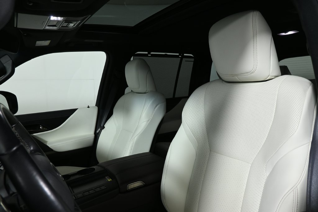 2024 Lexus LX Luxury - Photo 15