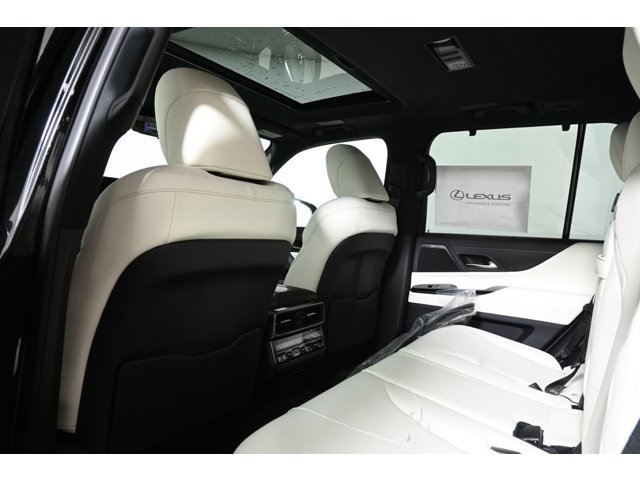 2026 Lexus LX 600 Luxury - Photo 32