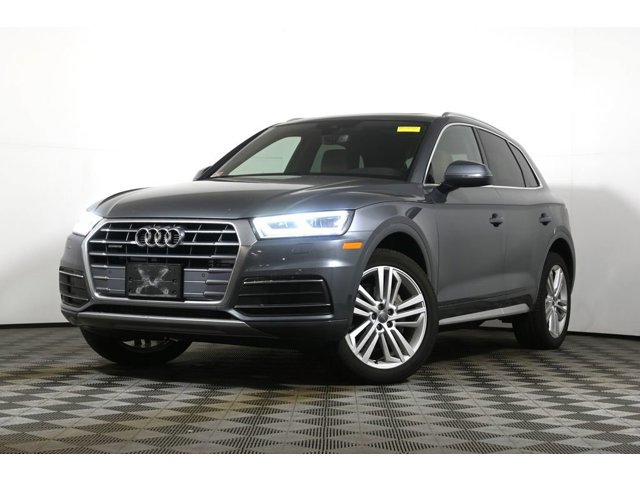 2020 Audi Q5 45 quattro S tronic Premium Plus's photo