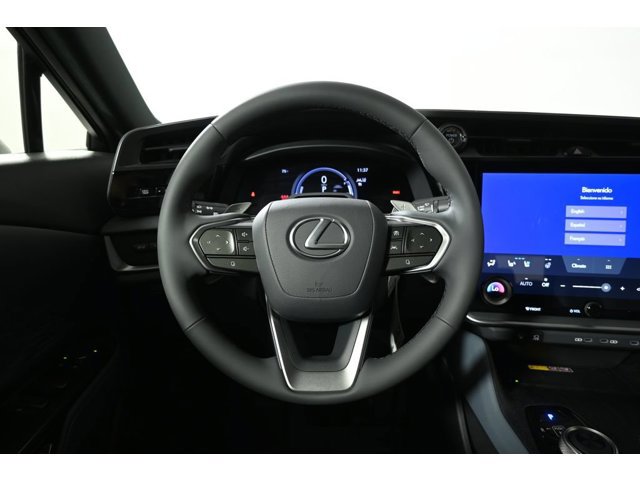 2026 Lexus RZ Premium - Photo 18