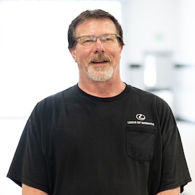 Staff member David T from ID_613b02