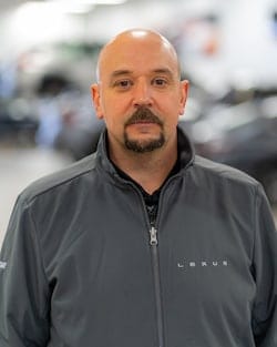 Staff member Jason C. from ID_613b02