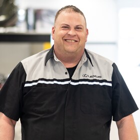 Staff member David F from ID_613b02