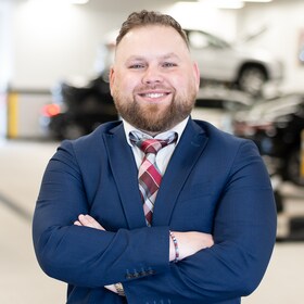Staff member Marc B. from ID_88c070