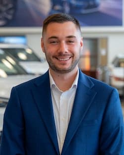 Staff member Chris B. from ID_88c070