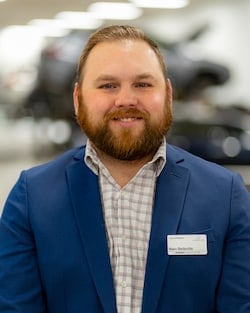 Staff member Marc B. from ID_88c070