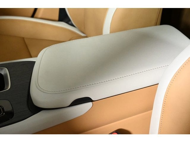 2026 Lexus RZ Premium - Photo 24