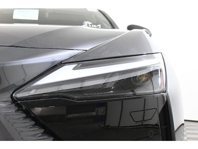 2026 Lexus RZ Premium - Photo 11