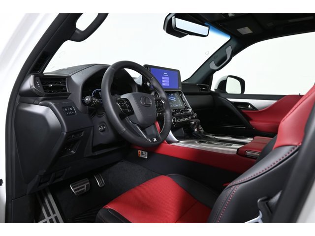 2026 Lexus LX 600 F-Sport - Photo 15