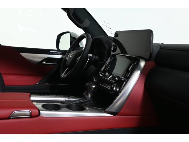 2026 Lexus LX 600 F-Sport - Photo 32