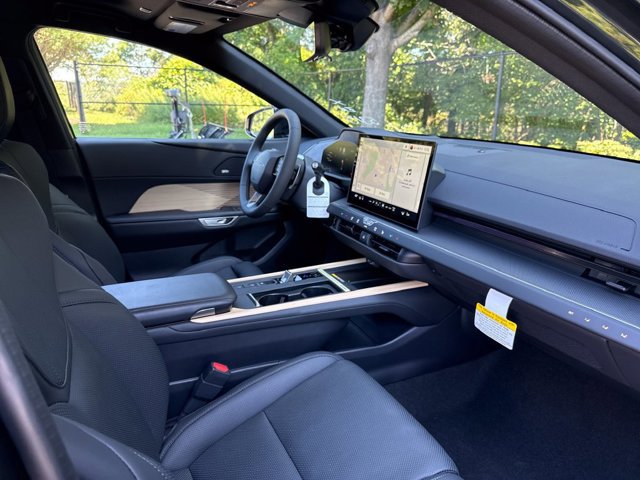 2026 Lexus ES BEV 350e Luxury - Photo 15