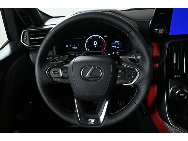 2026 Lexus LX 600 F-Sport - Photo 18