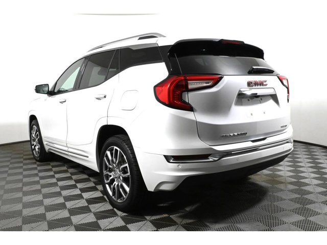 2023 GMC Terrain Denali - Photo 5