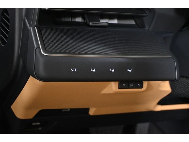 2026 Lexus ES BEV 500e Premium AWD - Photo 26