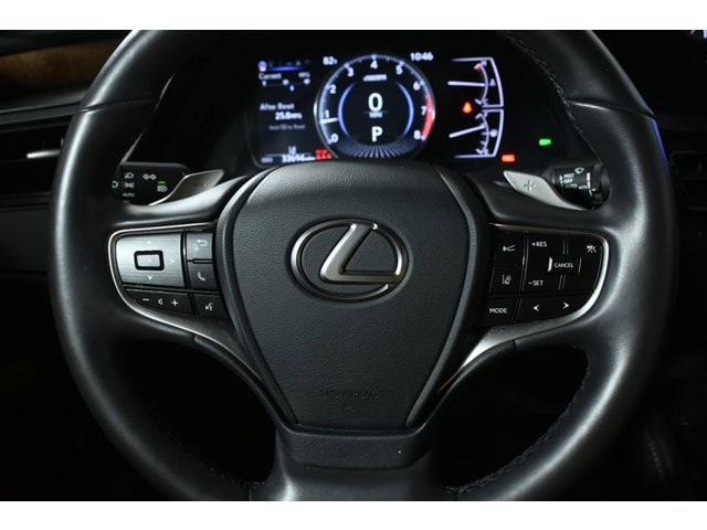 2024 Lexus ES 250 - Photo 18