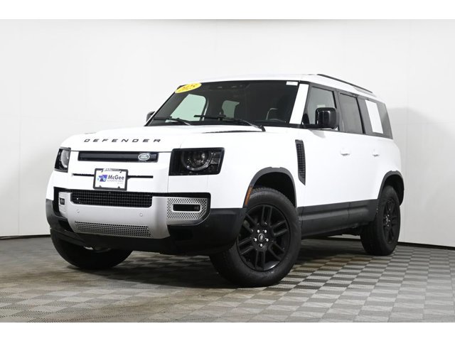 2025 Land Rover Defender 110 S P300's photo