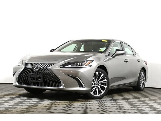 2019 Lexus ES 350 350's photo