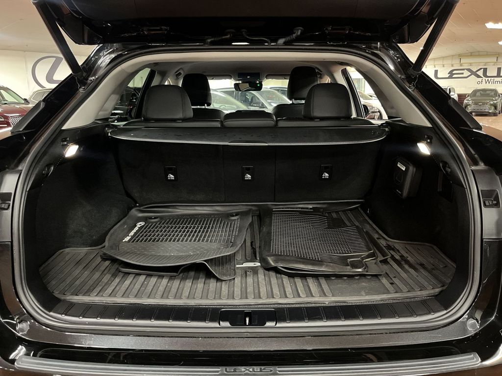 2022 Lexus RX 350 - Photo 22