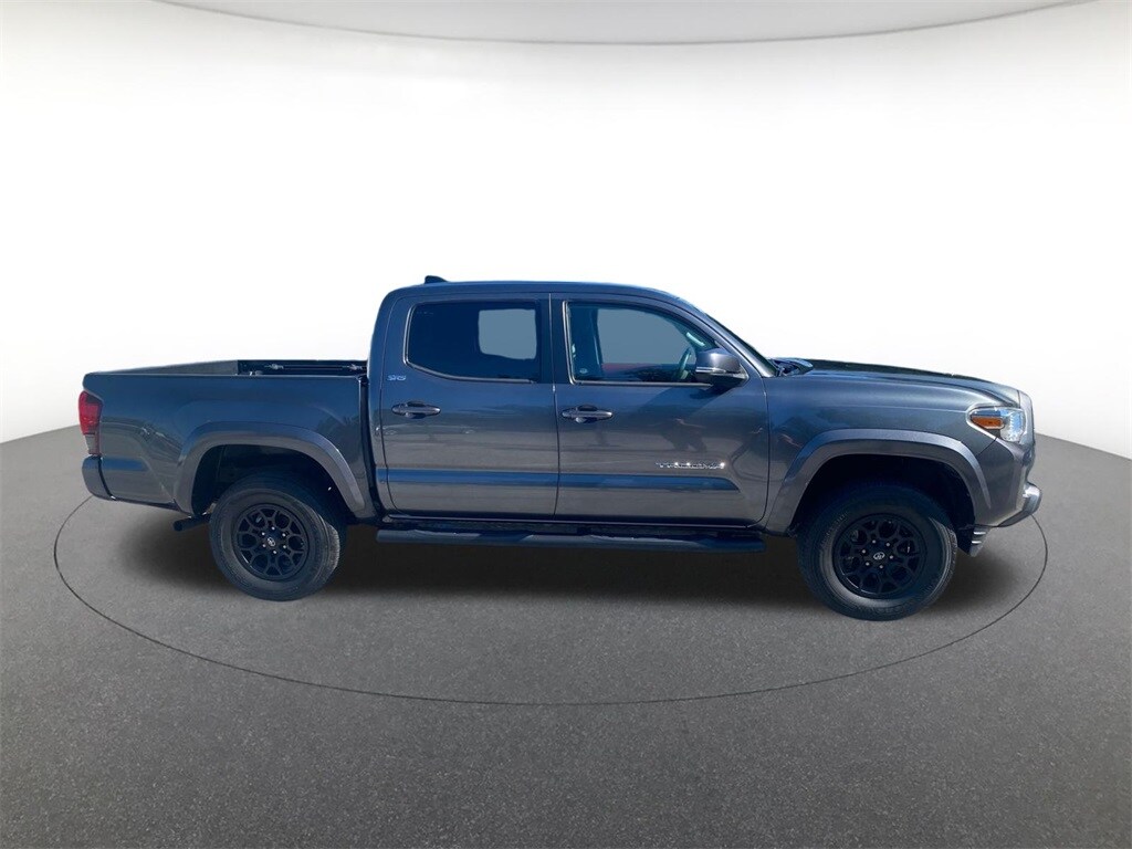 2021 Toyota Tacoma SR5 photo 4