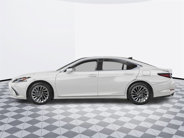 2025 Lexus ES 350 Ultra Luxury photo 3